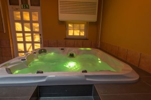 Pool und Sauna